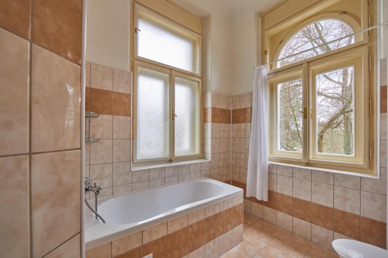 קרלובי וארי Villa Sofia Apartments מראה חיצוני תמונה